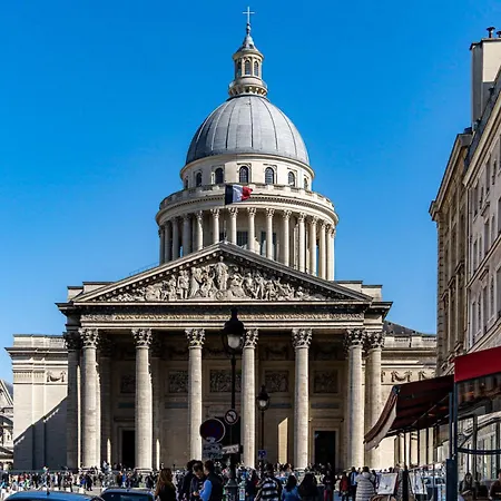 8 Historic Latin Quarter Flat Walk To Louvre & Metro * Parijs